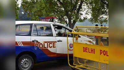 दिल्ली में बाइक सवार बदमाशों ने लूटे 17 लाख रुपये, दिल्ली में बदमाशों के हौसले बुलंद