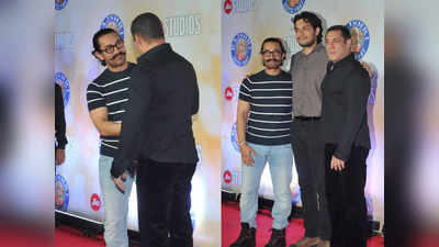 वीडियो: आमिर खान ने लगाया सलमान खान को गले, दोनों को साथ देख लोगों को आई अंदाज अपना अपना की याद
