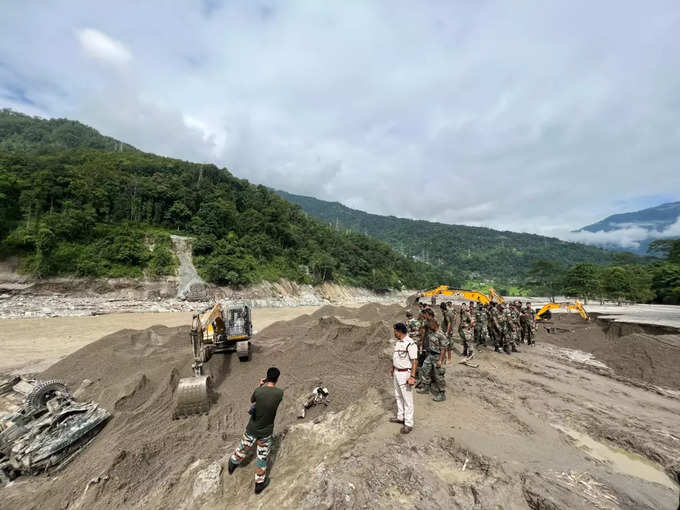 ​स‍िक्किम बाढ़ से ​हजारों करोड़ रुपये का नुकसान