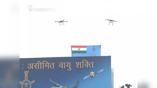 भारतीय वायुसेना के विमानों ने संगम क्षेत्र में अपनी ताकत दिखाई, राफेल-तेजस और चिनूक लड़ाकू विमान हुए शामिल