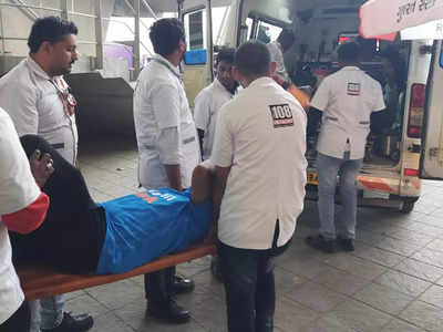 ભારત-પાક. મેચમાં 300 લોકોની તબિયત લથડી, ઈમરજન્સીમાં 108ની ટીમે સારવાર આપી, 10 દર્દી હોસ્પિટલમાં દાખલ