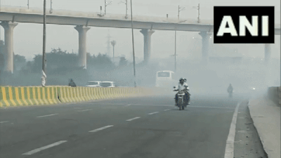 Delhi Air Pollution: सड़क से आसमां तक प्रदूषण फैला है! दिल्ली ही नहीं, नोएडा-मुंबई की हवा भी हो गई खराब