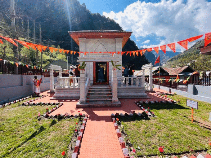 ​पांडवों ने बनाया था मंदिर​