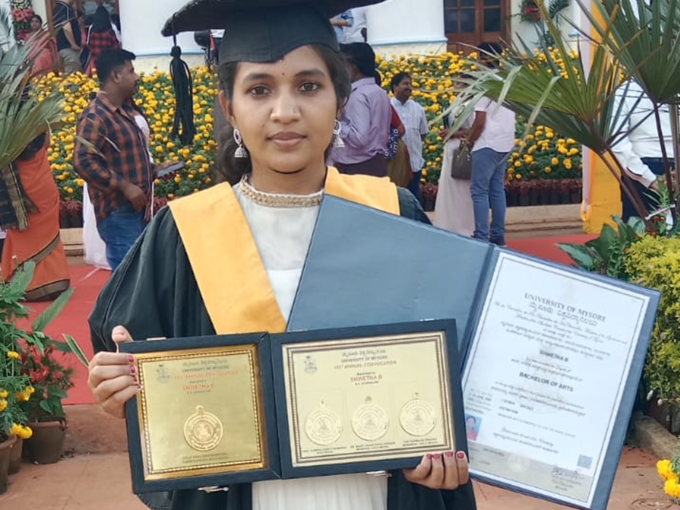 4 Gold Medals for Journalism Student swetha b