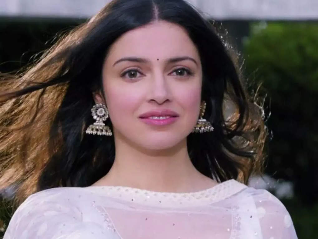 Divya Khosla Kumar