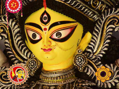Durga Puja 2023: দুর্গাপুজোর আজ মহাষষ্ঠী, এদিন কেন করা হয় দেবীর বোধন? জানুন এই প্রথার মাহাত্ম্য