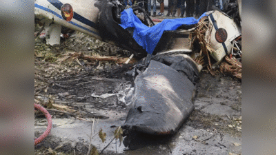 तेज धमाका और ट्रेनिंग पर निकला एयरक्राफ्ट क्रैश, महाराष्ट्र के पुणे में हुआ हादसा