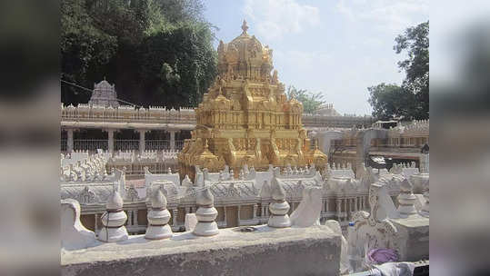 মহারথী অর্জুন তৈরি করেন কণক দুর্গার এই মন্দির, দুর্গাপুজোর সময় জমকালো সাজে সেজে ওঠে গোটা চত্বর