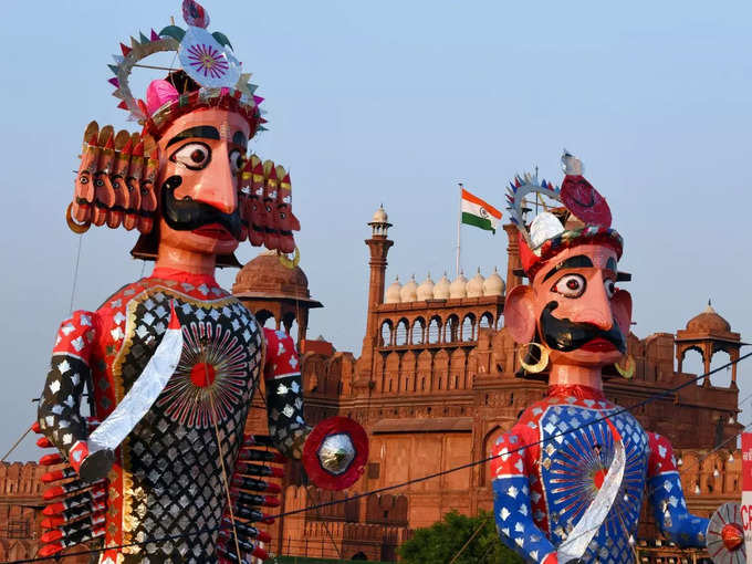 ​​दिल्ली में पुतला कारीगरों की चांदी