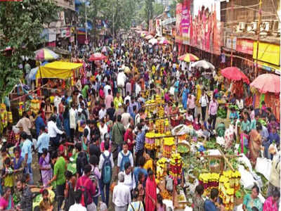दसऱ्याचा उदंड उत्साह...; खरेदीसाठी मुंबई गजबजली, बाजारपेठा खुलल्या, अलोट गर्दी