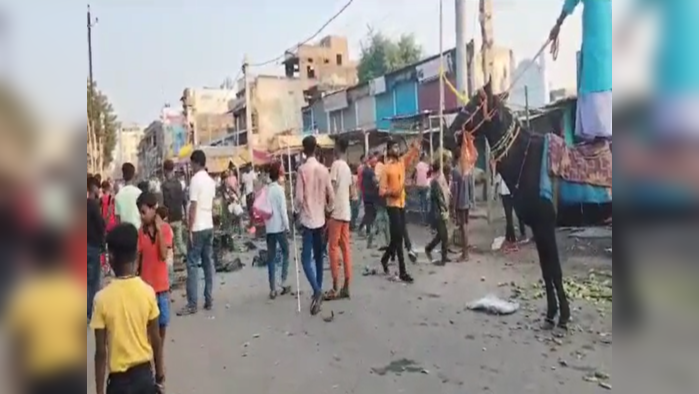 Bihar : बेगूसराय में दुर्गा की प्रतिमा के विसर्जन के दौरान झड़प, अब तक 10 गिरफ्तार
