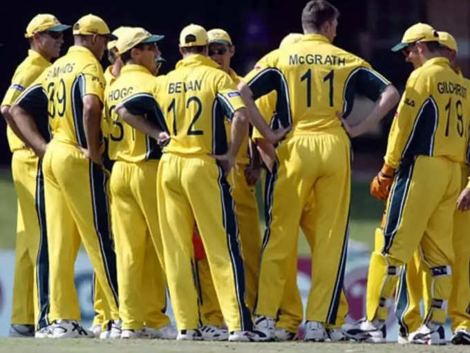 ऑस्ट्रेलिया- 256 रन VS नमीबिया, पोस्टरफूर्म 2003