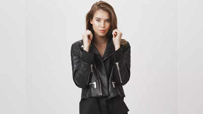 Amazon Sale 2023: 75% तक के डिस्काउंट पर खरीदें ये Women Jackets, क्वालिटी के मामले में हैं सबसे लाजवाब