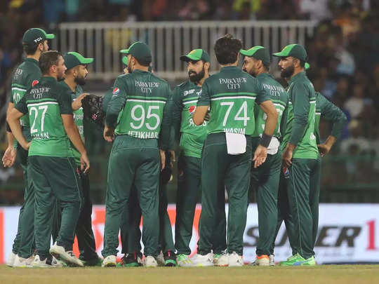 Pak vs Ban: പാകിസ്താന് ജീവൻ മരണ പോരാട്ടം, സെമി ഉറപ്പാക്കൽ എളുപ്പമാവില്ല; നാണക്കേട് ഒഴിവാക്കാൻ ബംഗ്ലാദേശ്