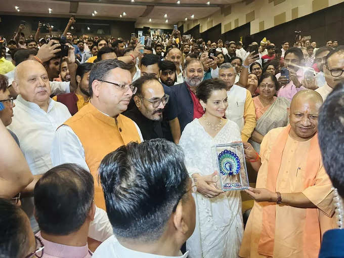 tejas screening kangana yogi