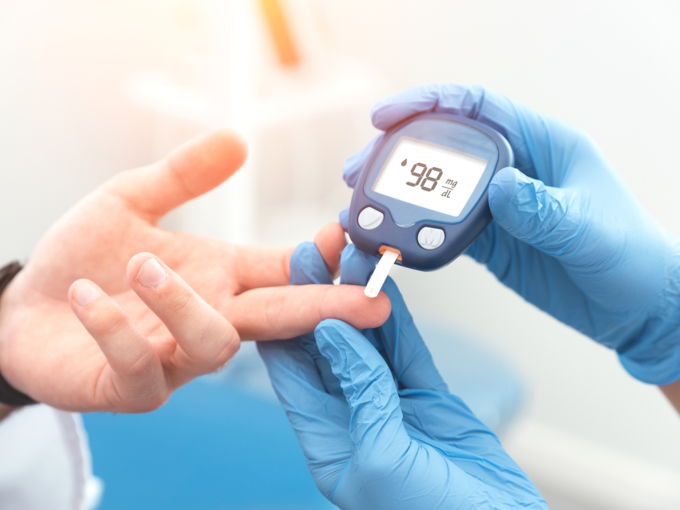 What causes high blood sugar at night? What causes high blood sugar at night?