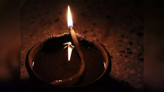 Diwali 2023: টুনির দাপটে টান দেশীয় শিল্পীদের ব্যবসায়, ক...                                         