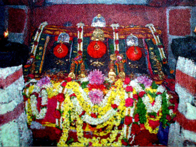 ದೇವಸ್ಥಾನದ ಬಗಗಿನ ನಂಬಿಕೆಗಳು ಮತ್ತು ಪವಾಡಗಳು​