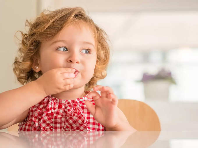 बच्‍चे को मीठा खाने की आदत-