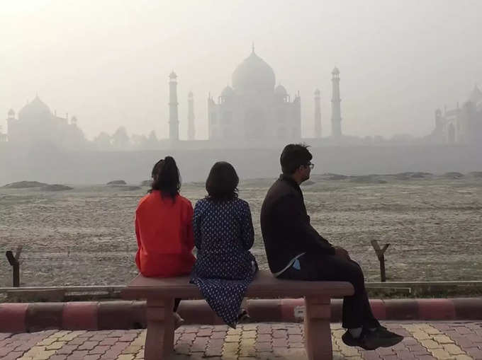 ​महताब बाग और ताज व्‍यू पॉइंट से भी नहीं दिखा​