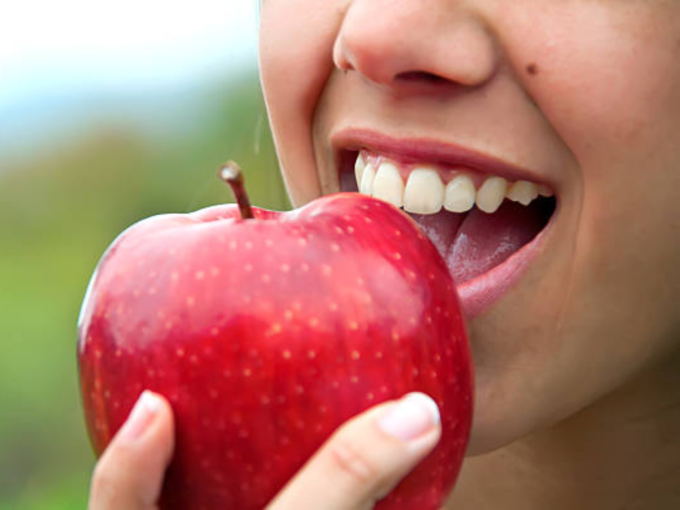 सफरचंदात असते कमी कॅलरी