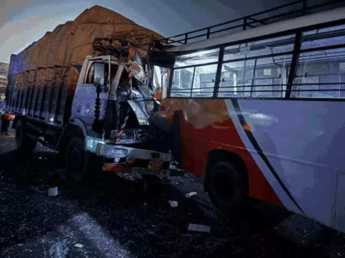 Bus-Accident-News1