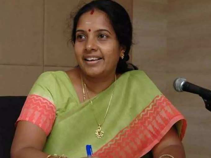 vanathi mic