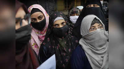 कर्नाटक में परीक्षा के लिए ड्रेस कोड लागू, हिजाब पर बैन, कांग्रेस पर बरसे ओवैसी और उमर अब्दुल्ला