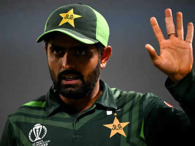 Babar Azam Captaincy: पाकिस्तान क्रिकेटमध्ये भूकंप, बाबर आझम कर्णधारपदावरून पायउतार...