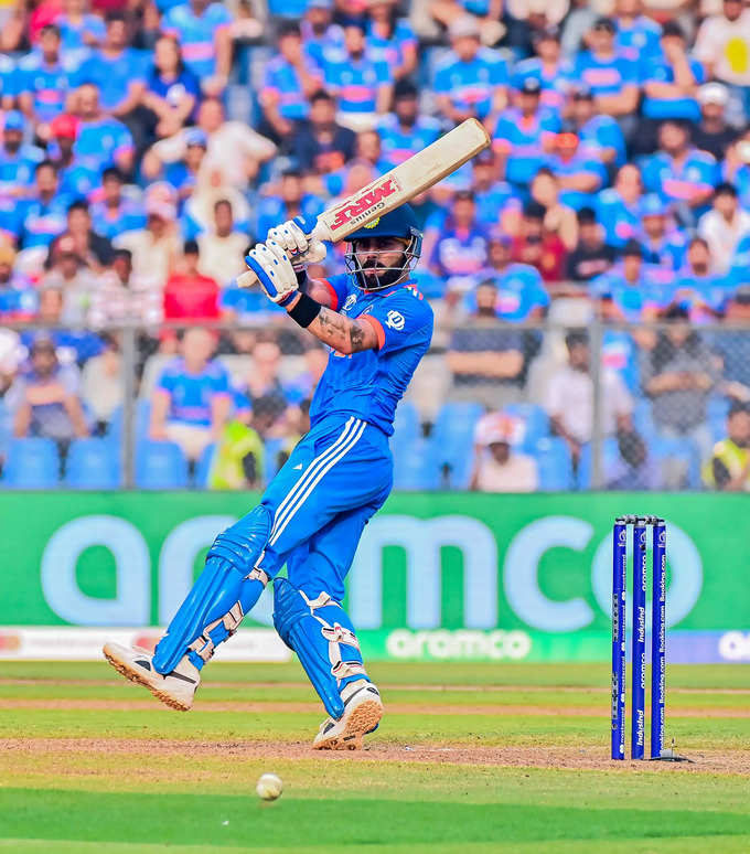 विराट कोहली ने वनडे में 50वां शतक