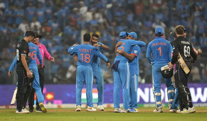 लगातार 10 जीत के साथ फाइनल में टीम इंडिया