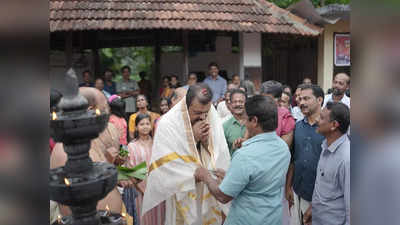 Suresh Gopi Temple Visit: പോലീസ് ചോദ്യം ചെയ്തതിന് പിന്നാലെ മഞ്ചേരിയിലെ അതിപുരാതനമായ ക്ഷേത്രത്തില്‍ ദര്‍ശനം നടത്തി സുരേഷ് ഗോപി