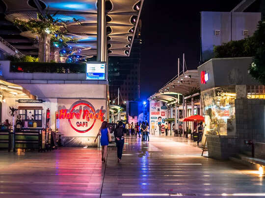 Night Clubs In Gurgaon,#Aaj Ki Raat: गुरुग्राम की इन 5 जगहों पर होता है  लंदन जैसा कुछ, जहां जाने के लिए लग जातीं हैं लोगों की लंबी लाइन - enjoy  gurugram nightlife