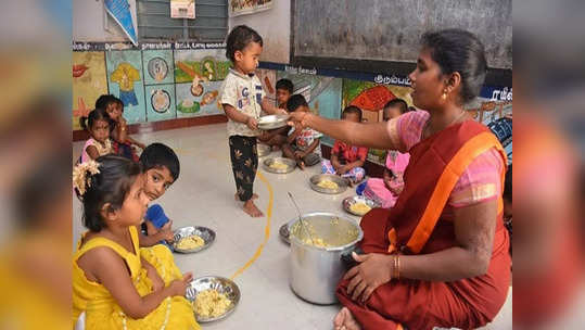 அங்கன்வாடி ஊழியர்களுக்கு சம்பள உயர்வு.. முதல்வர் அதிகாரப்பூர்வ அறிவிப்பு!