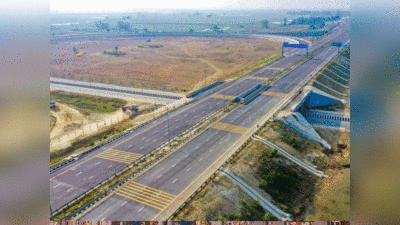 UP में Expressway किनारे इंडस्ट्रियल कॉरिडोर बनाएगी योगी सरकार, डिटेल जान लीजिए