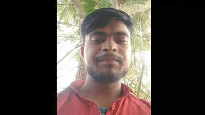 Auraiya News: मुझ पर हिंदू से मुस्लिम बनने का बना रहे दबाव... वीडियो बनाकर युवक ने कर ली आत्महत्या