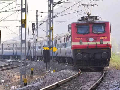 Indian Railways: रेलवे पटना-आनंद विहार टर्मिनल के बीच चलाने जा रहा त्योहार स्पेशल ट्रेन, जानिए क्या रहेगी टाइमिंग