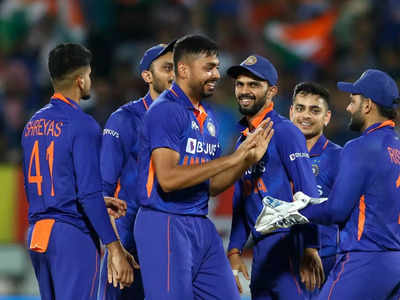 भारताचा विजयरथ सुसाट...! टीम इंडियाने ऑस्ट्रेलियाला ४४ धावांनी नमवलं; २-० आघाडी घेतली