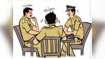 मुंबईत पोलीस ठाण्यातच ओली पार्टी; व्हिडिओ व्हायरल, चार पोलिसांवर कारवाई