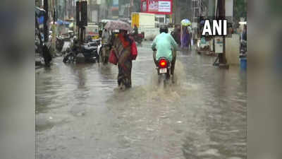 తమిళనాడుకు తుఫాను హెచ్చరికలు.. చెన్నై సహా పలు జిల్లాల్లో భారీ వర్షాలతో విద్యా సంస్థలకు సెలవు