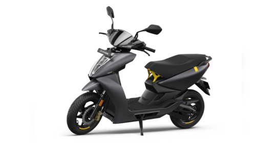 Ather 450 Apex: சூறாவளி போல செல்லும் எலக்ட்ரிக் ஸ்கூட்டர்!