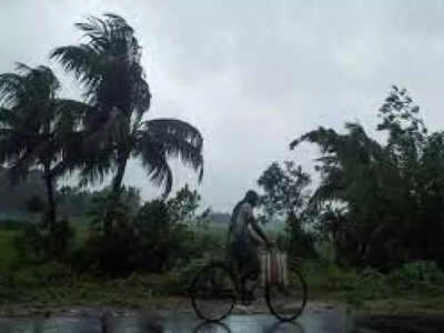 Michaung Cyclone Tamil Nadu Holiday: മിഷോങ് ചുഴലിക്കാറ്റ്: തമിഴ്‌നാട്ടിലെ നാല് ജില്ലകളിലെ വിദ്യാഭ്യാസ സ്ഥാപനങ്ങള്‍ക്ക് അവധി പ്രഖ്യാപിച്ചു