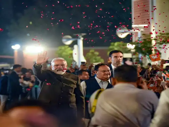 आज की हैट्रिक ने 24 के हैट्रिक की गारंटी दे दी है