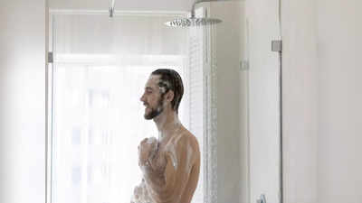 Cold Shower Benefits: చన్నీటి స్నానం చేస్తే.. ఈ అద్భుతమైన ఆరోగ్య ప్రయోజనాలు మీ సొంతం..!