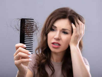 Dreaming Of Falling Hair: স্বপ্নে মাথার চুল ঝরে যেতে দেখছেন? জানুন স্বপ্নশাস্ত্র অনুসারে এর আসল ব্যাখ্যা