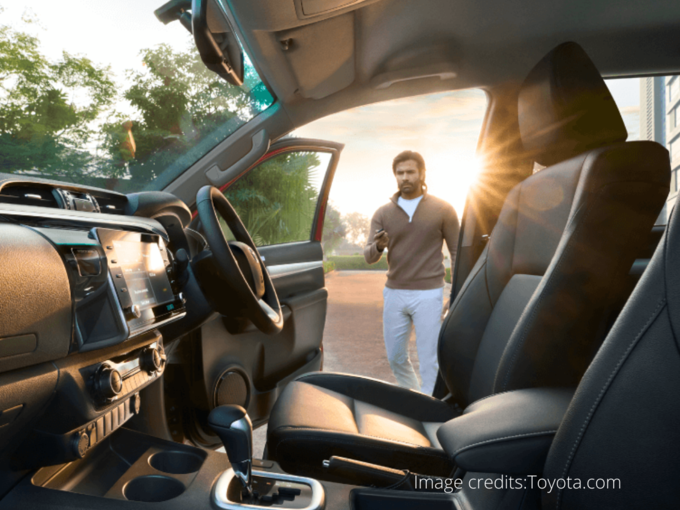 விலை விவரம் (Toyota Hilux Price)