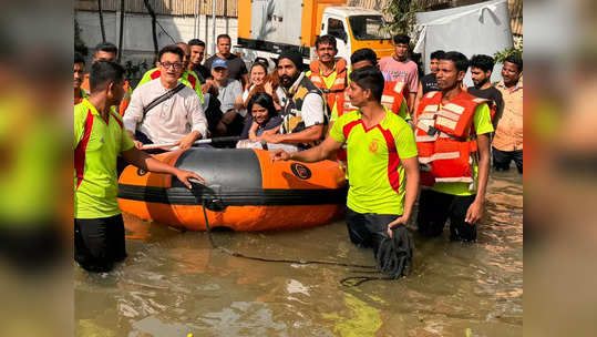 வெள்ளத்தில் சிக்கிய நடிகர் விஷ்ணு விஷால் மீட்பு: பக்கத்துல அவரை கவனிச்சீங்களா..!