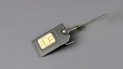 SIM कार्ड घेण्यासाठी आता आधार कार्ड, पॅन कार्ड नेण्याची गरज नाही; १ जानेवारीपासून नियम बदलणार