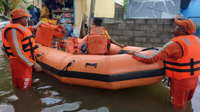 முன்னதாக மிக்ஜாம் புயல் சென்னையின் பல்வேறு பகுதிகளிலும் கனமழையை கொடுத்தது. 