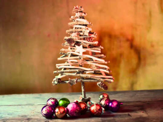 घर पर ही वेस्ट मटेरियल से Christmas Tree हो सकता है तैयार, बाजार से नहीं पड़ेगी खरीदने की जरूरत